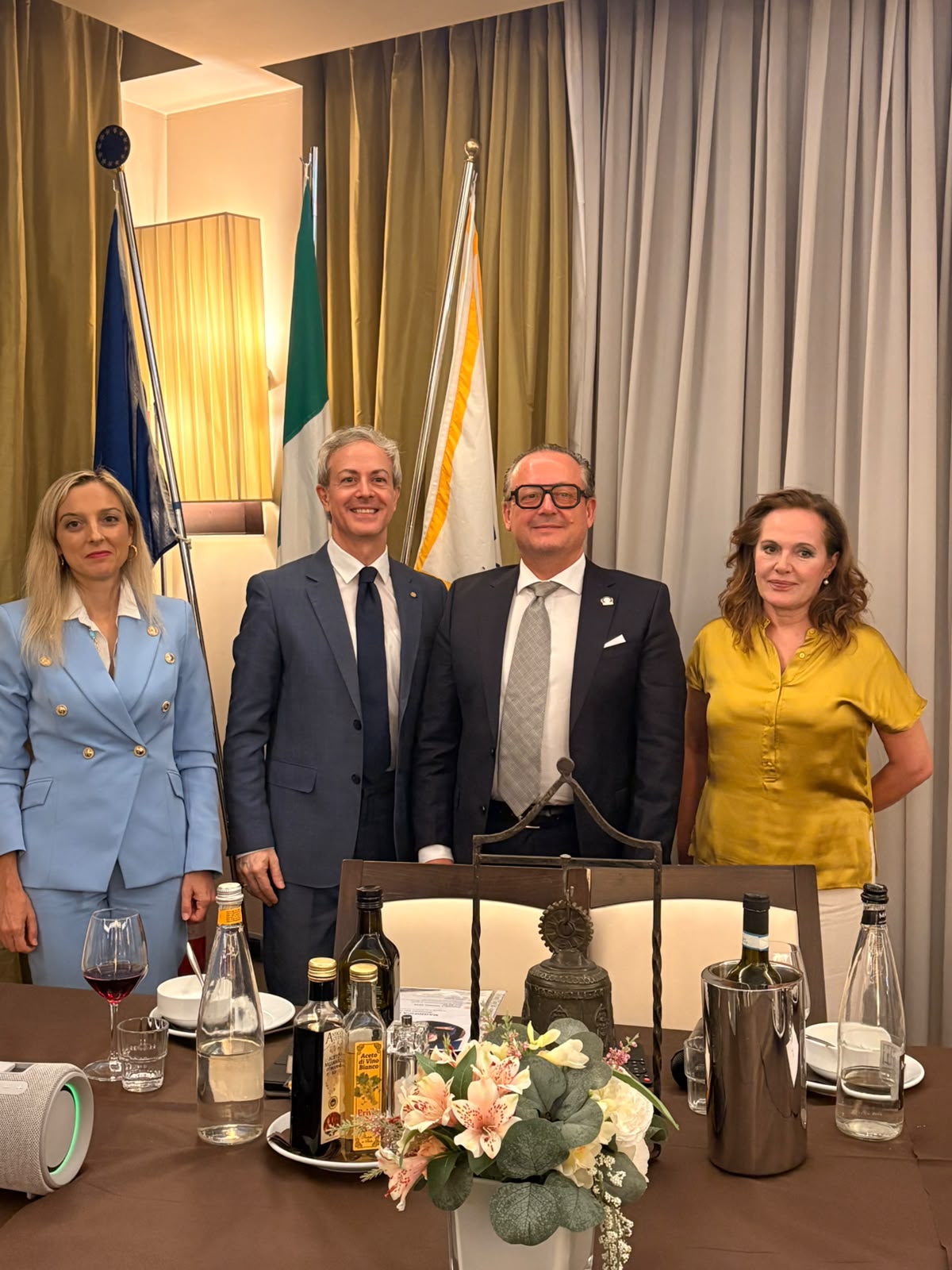 Foto di gruppo alla conviviale
